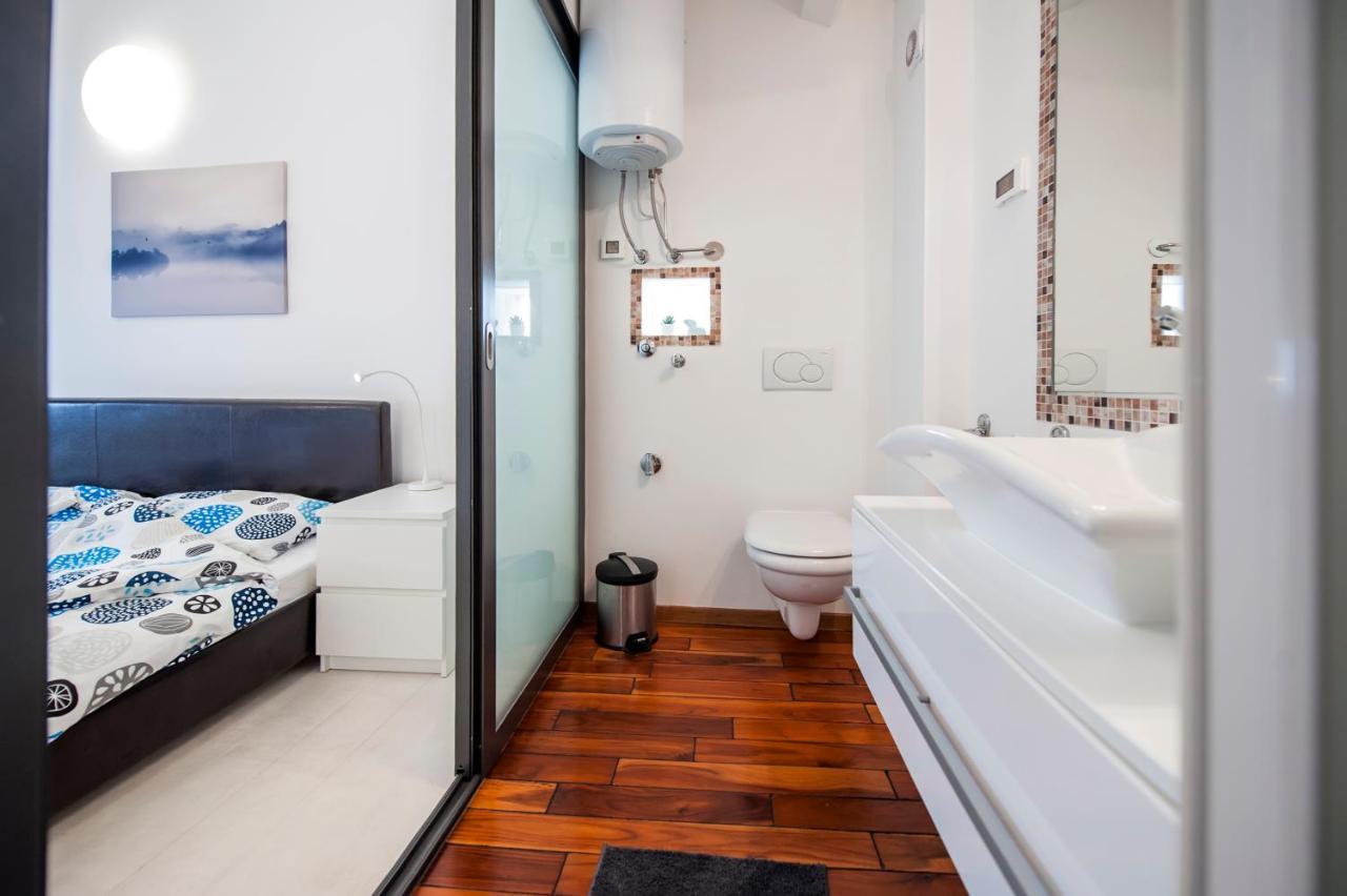 Marcus Home Ровинь Экстерьер фото